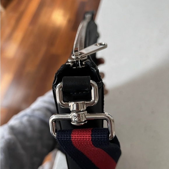 Gucci messenger bag(black) - Picture 7 of 8